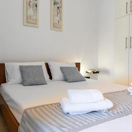 Theofilos Apartment Sitia  Esterno foto