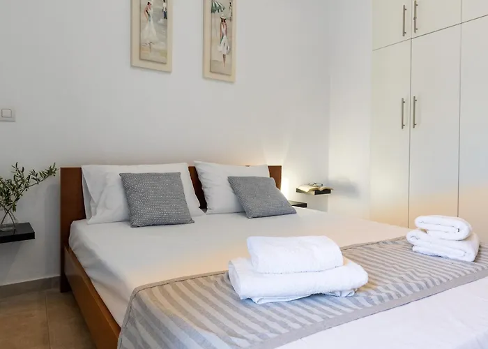 Theofilos Apartment